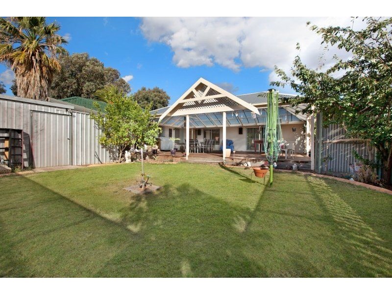 24 Woodfield Drive, Salisbury Downs SA 5108