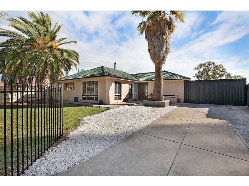 24 Woodfield Drive, Salisbury Downs SA 5108