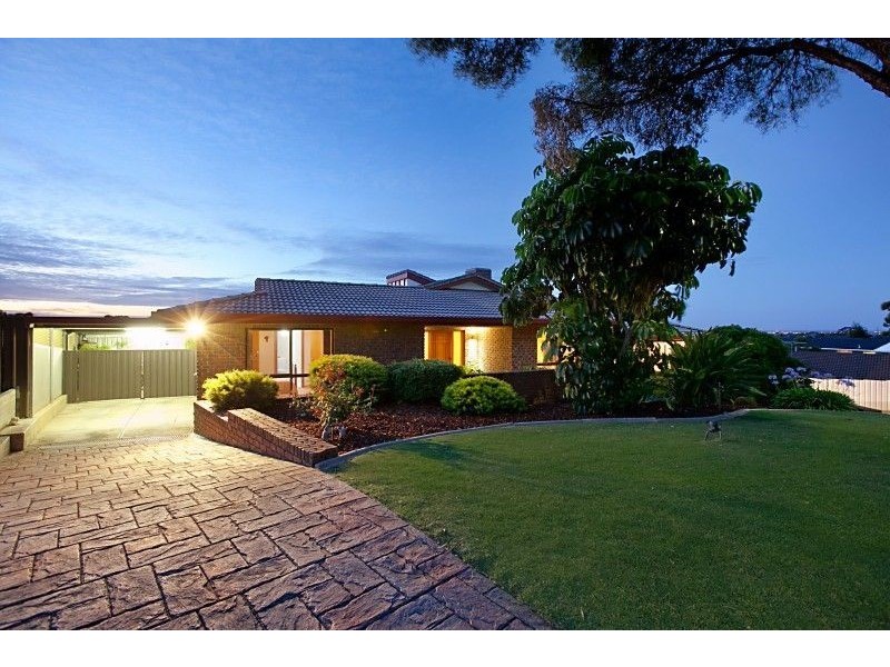 4 Pauline Court, Para Hills SA 5096