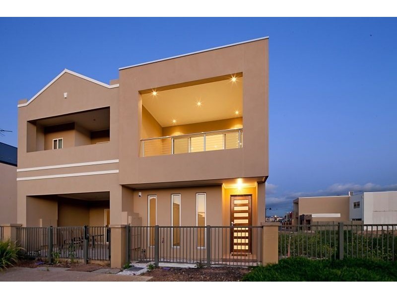 14 Marcella Lane, Mawson Lakes SA 5095