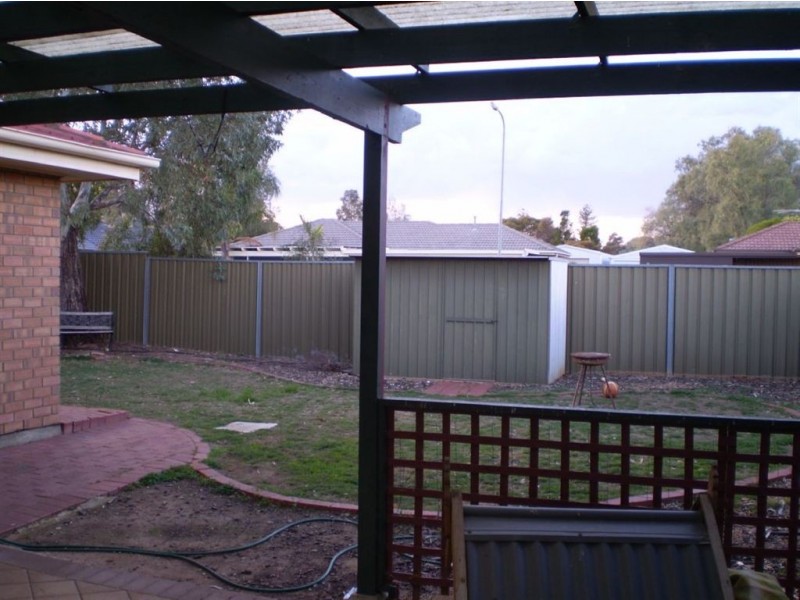 11 Redford Court, Paralowie SA 5108