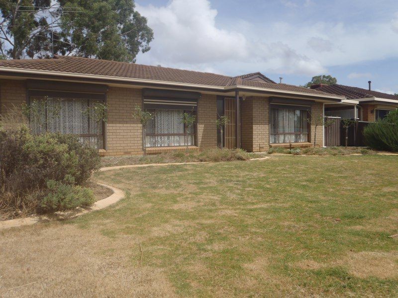 49 Chartwell Crescent, Paralowie SA 5108