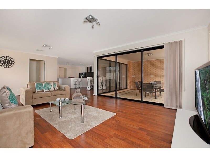 10 Westbourne Street, Burton SA 5110