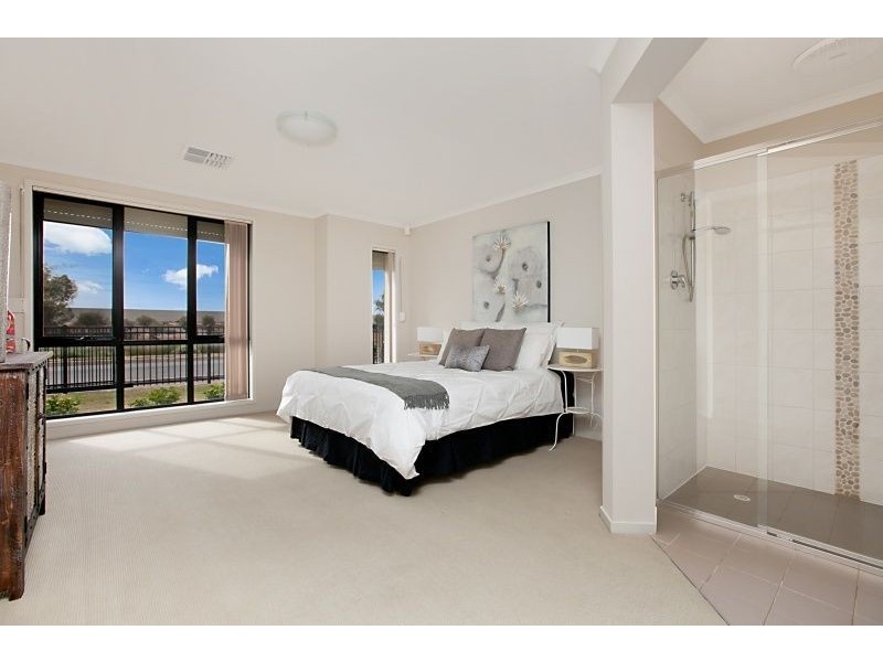 10 Westbourne Street, Burton SA 5110