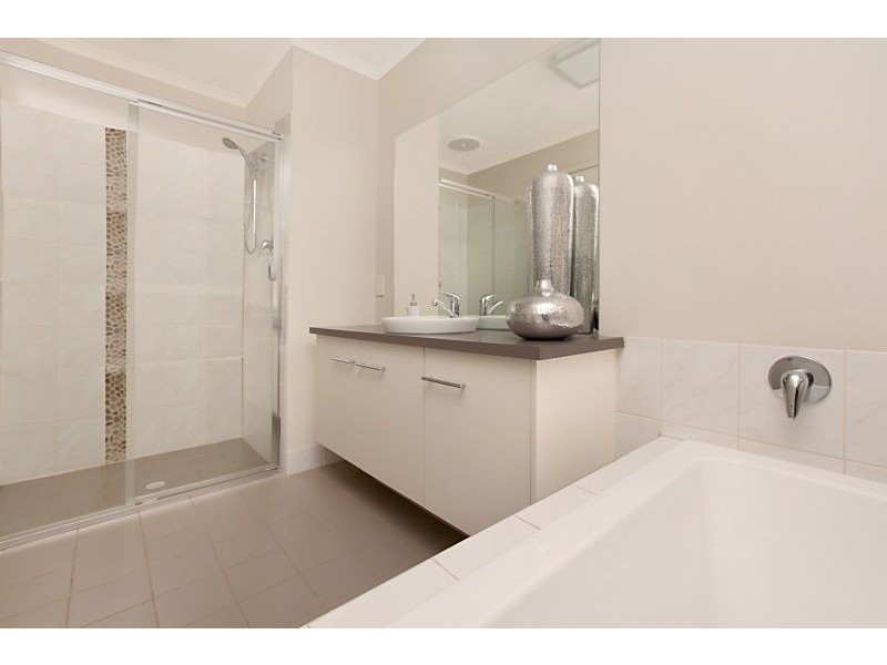 10 Westbourne Street, Burton SA 5110