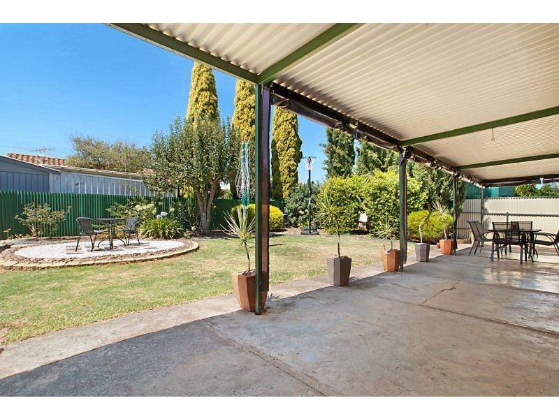 18 Balmoral Road, Salisbury East SA 5109