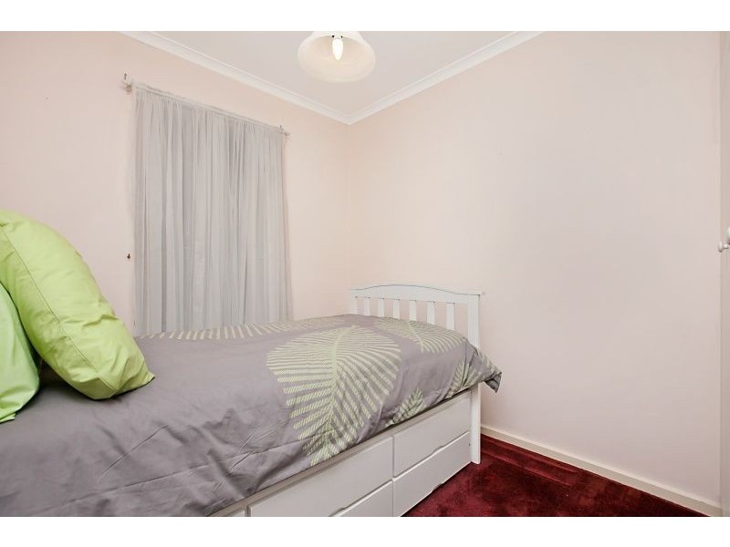 8 Torrens Place, Salisbury SA 5108