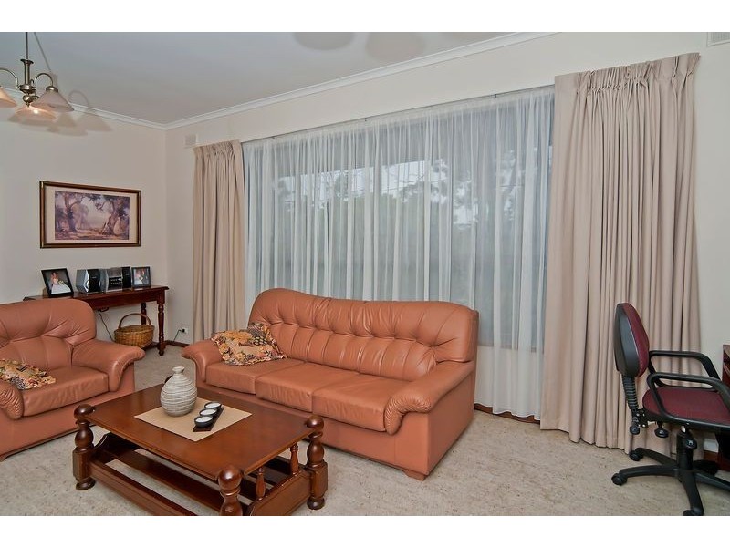 19 Nunyah Drive, Banksia Park SA 5091