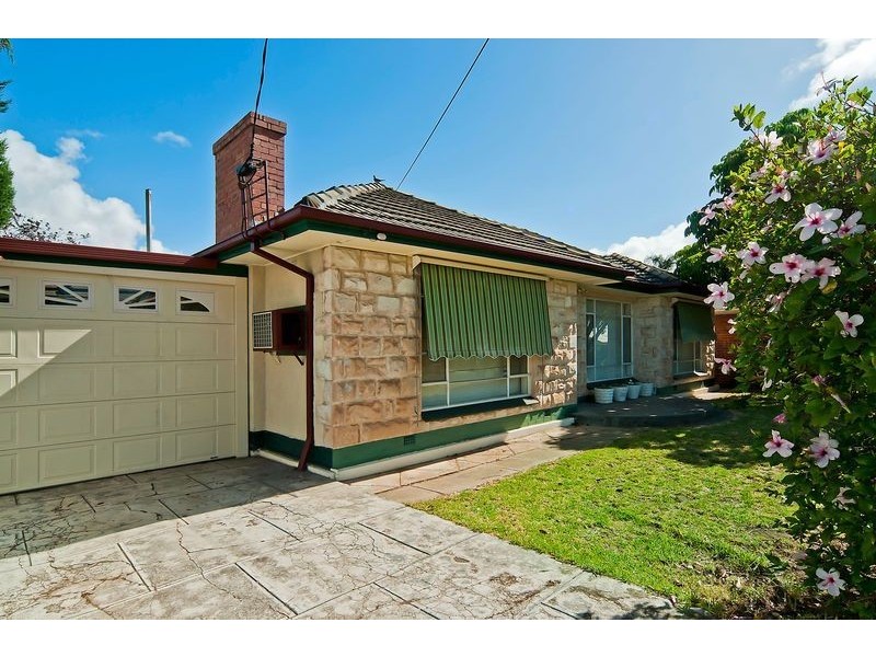 1 Ayredale Avenue, Clearview SA 5085