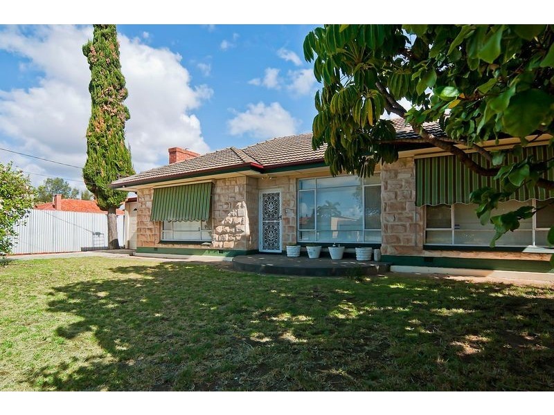 1 Ayredale Avenue, Clearview SA 5085