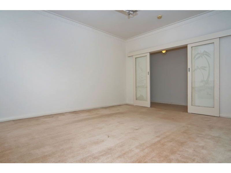 1 Ayredale Avenue, Clearview SA 5085