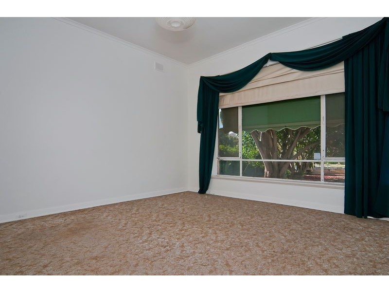 1 Ayredale Avenue, Clearview SA 5085