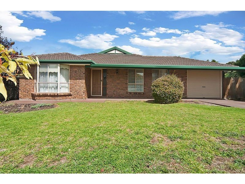 10 Sir Joseph Bank Crescent, Golden Grove SA 5125