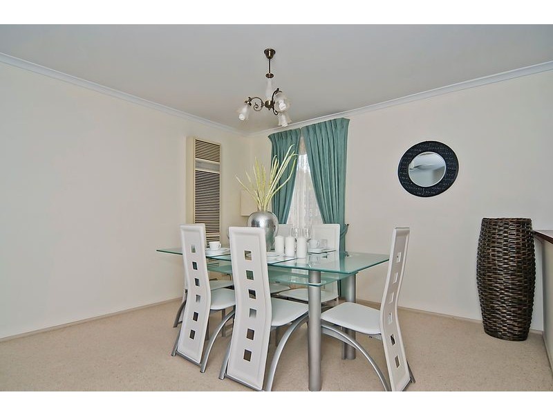 10 Sir Joseph Bank Crescent, Golden Grove SA 5125