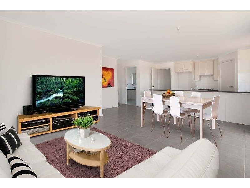 6 Ontario Crescent, Andrews Farm SA 5114