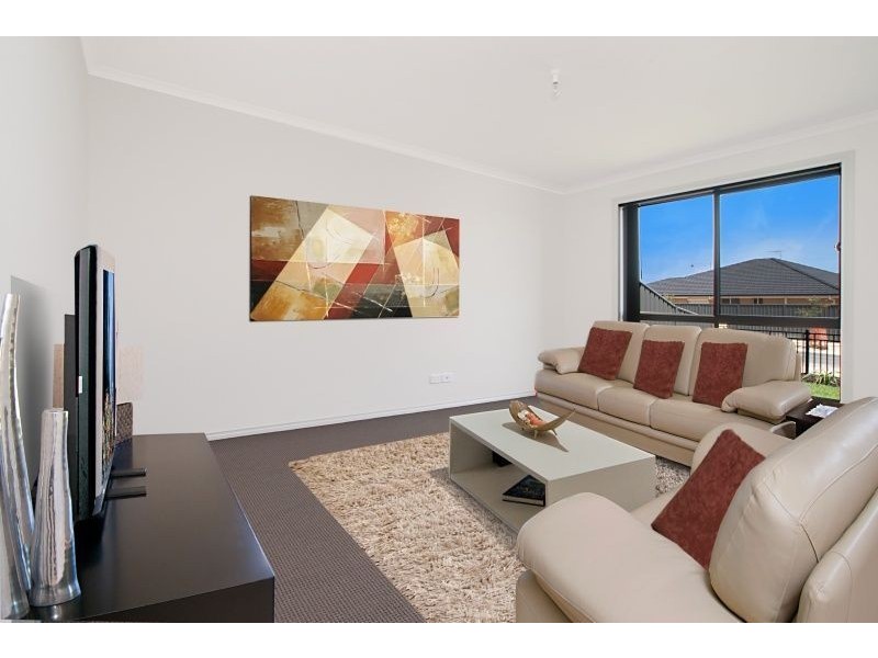 6 Ontario Crescent, Andrews Farm SA 5114