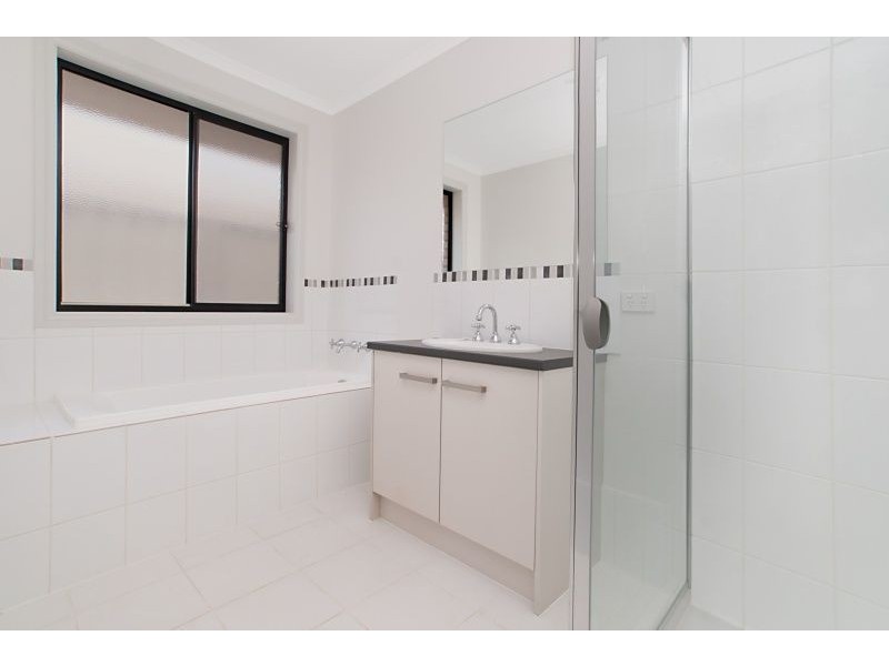 6 Ontario Crescent, Andrews Farm SA 5114