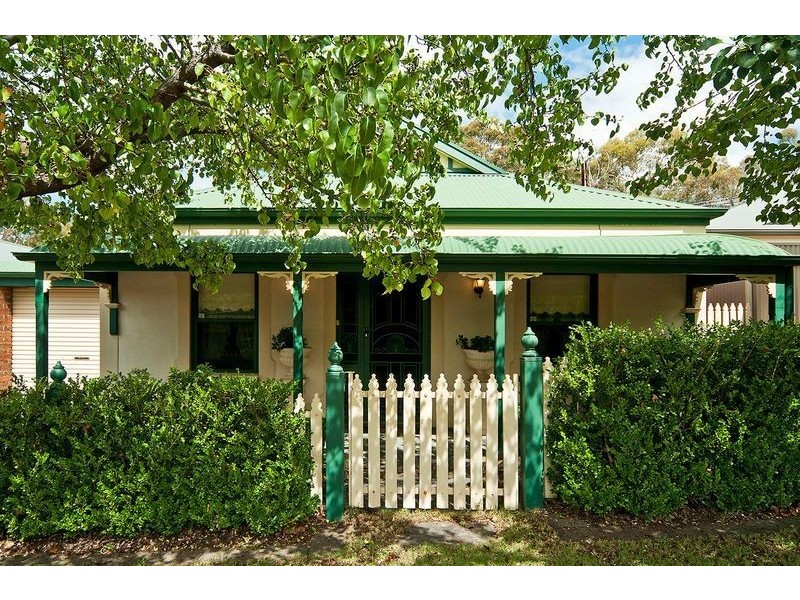 24 Satsuma Cresent, Golden Grove SA 5125