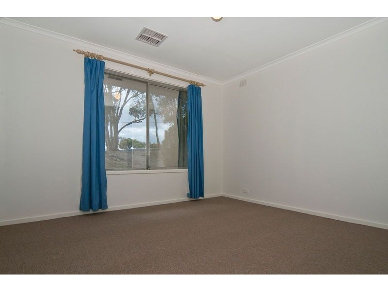 99 Seaview Road, Yatala Vale SA 5126