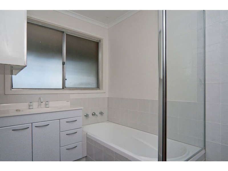 99 Seaview Road, Yatala Vale SA 5126