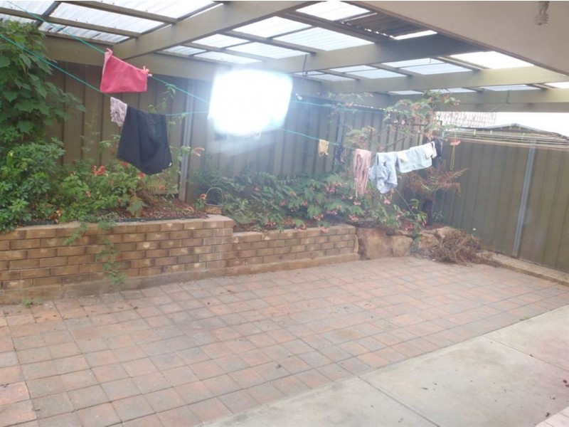 2/2 Burford Crescent, Redwood Park SA 5097