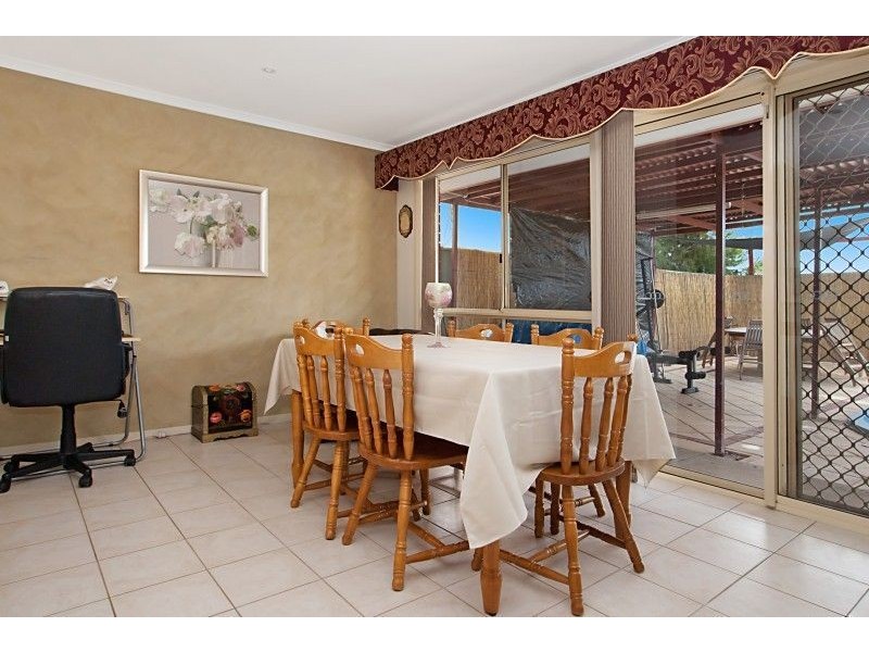 1 Landseer Place, Hillbank SA 5112
