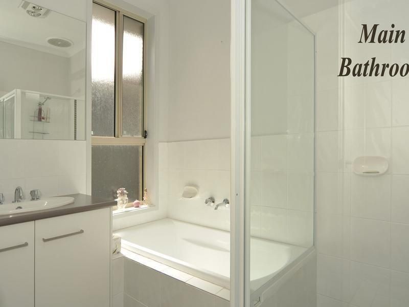 25 Mossman Street, Mawson Lakes SA 5095