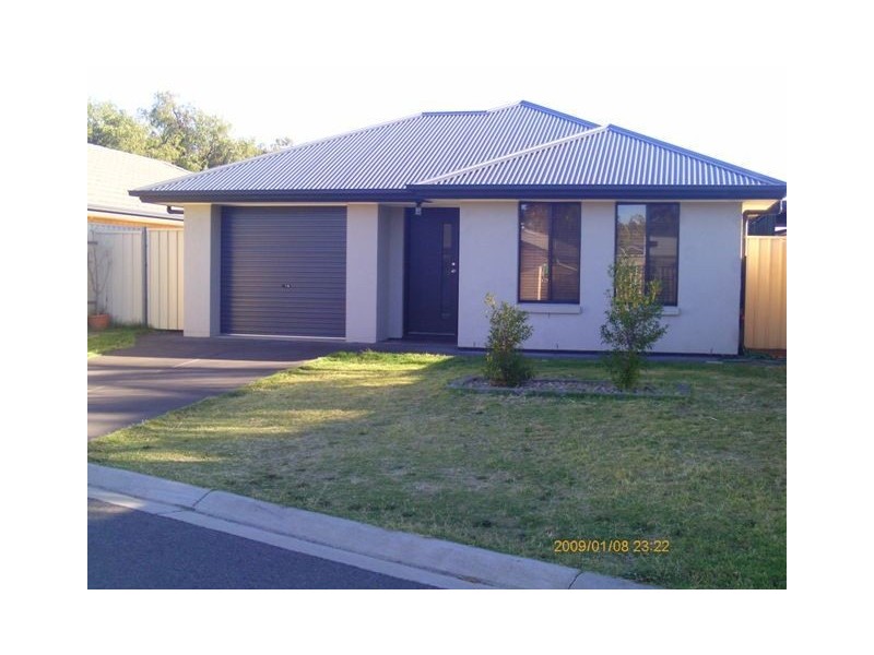 10/4 Baudin Avenue, Fairview Park SA 5126