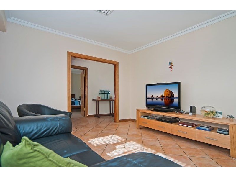 27 Wear Avenue, Marden SA 5070