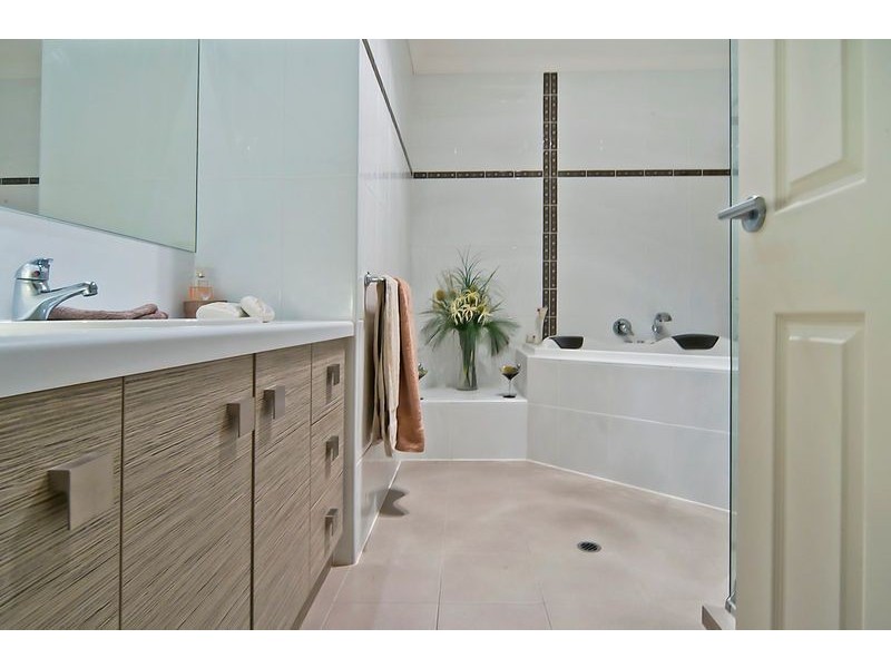 38 Eastleigh Avenue, Golden Grove SA 5125