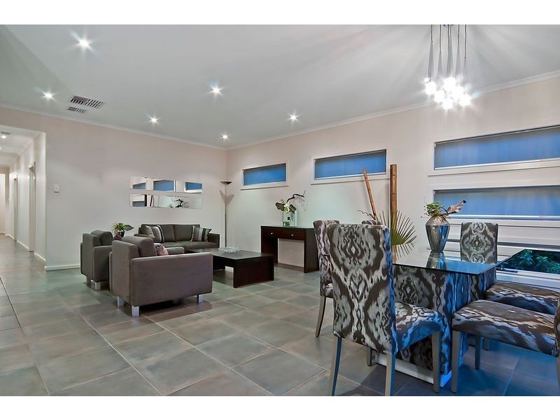 19 Jindabyne Street, Andrews Farm SA 5114