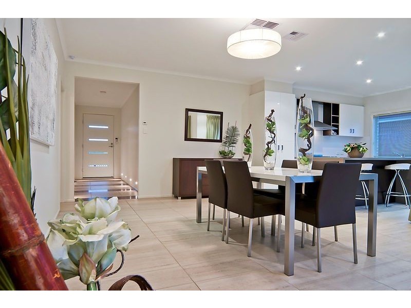 17 Jindabyne Street, Andrews Farm SA 5114