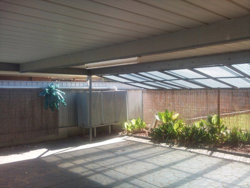 2 Fairbanks Drive, Paralowie SA 5108