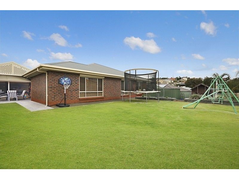 16 Landseer Place, Hillbank SA 5112