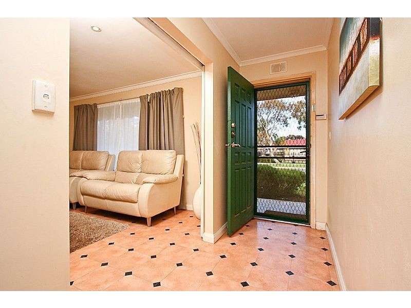 9 Halifax Avenue, Parafield Gardens SA 5107