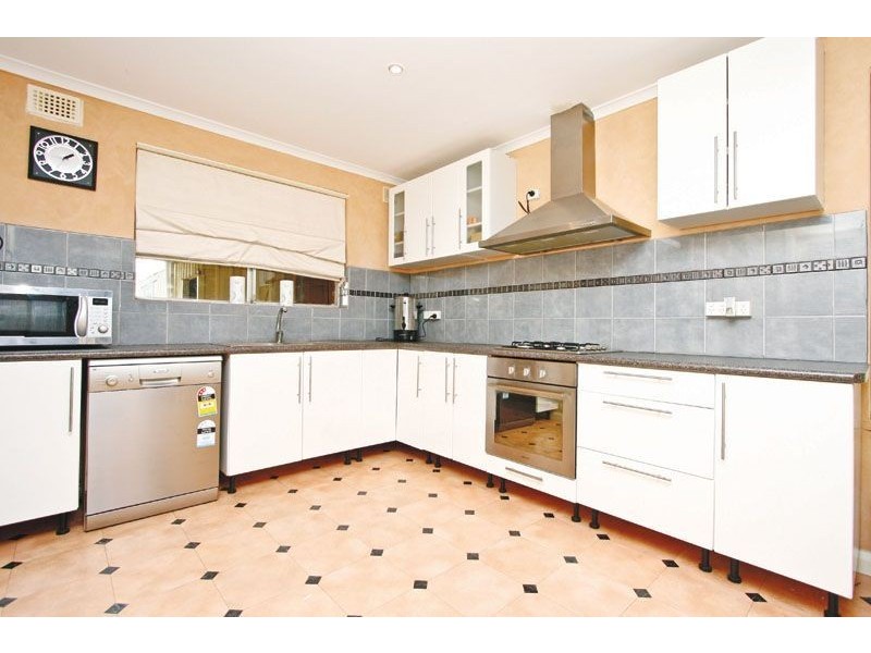 9 Halifax Avenue, Parafield Gardens SA 5107