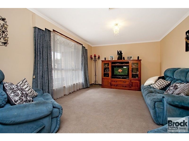 2 Casanor Crescent, Paralowie SA 5108