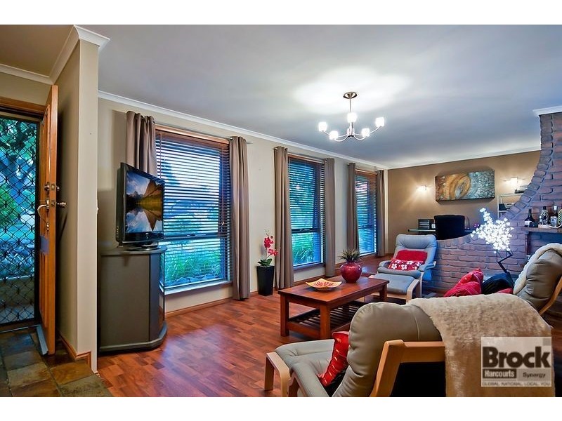 17 Lord Hobart Court, Surrey Downs SA 5126