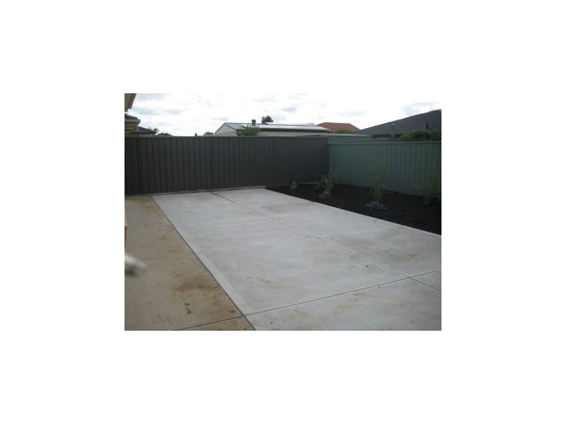 15 Julian Court, Paralowie SA 5108