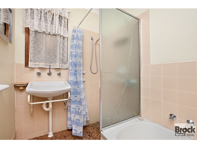 31 Eugene Crescent, Parafield Gardens SA 5107