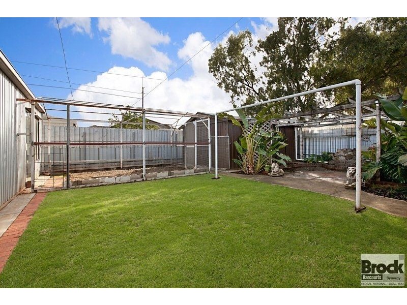 31 Eugene Crescent, Parafield Gardens SA 5107