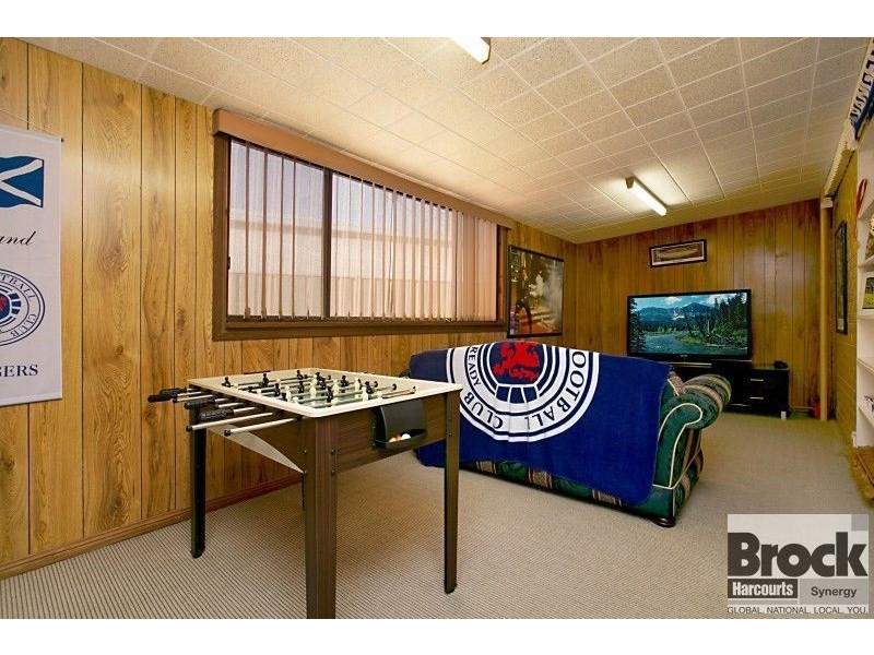 11 Barnes Crescent, Parafield Gardens SA 5107