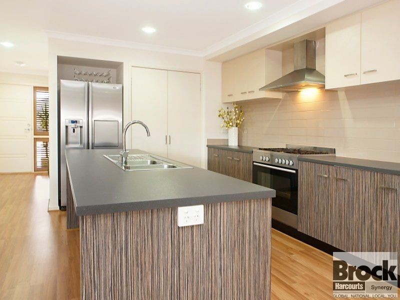 24 Rateki Close, Burton SA 5110