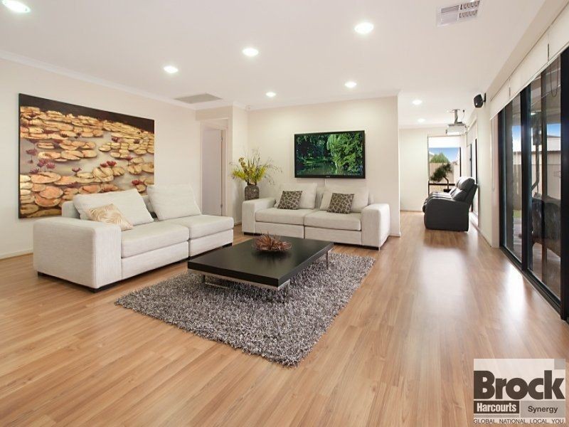 24 Rateki Close, Burton SA 5110