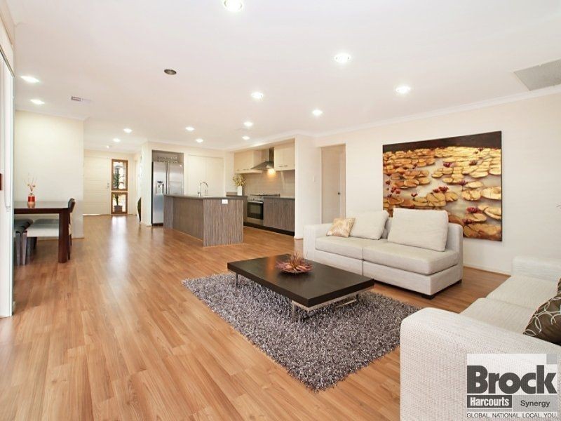 24 Rateki Close, Burton SA 5110