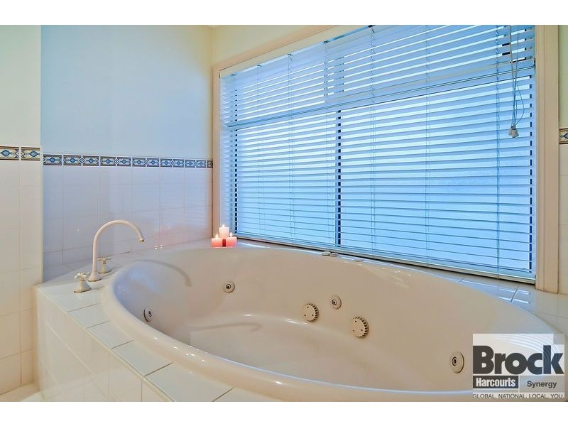 10 Hammersmith Place, Golden Grove SA 5125