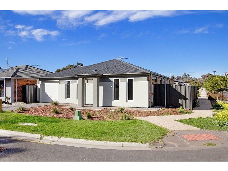 1 Currawong Street, Burton SA 5110