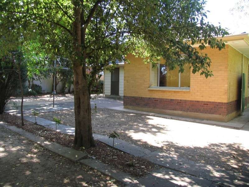 9 Redwood Street, Rostrevor SA 5073