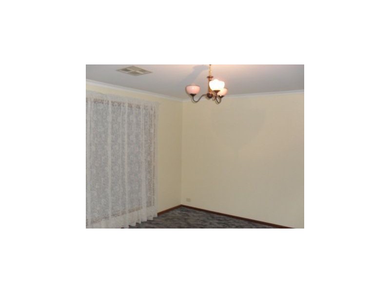 2 Winston Ave, Paralowie SA 5108