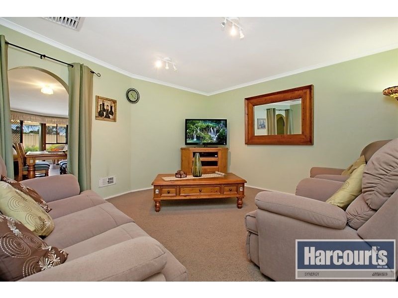 5 Potts Crescent, Burton SA 5110